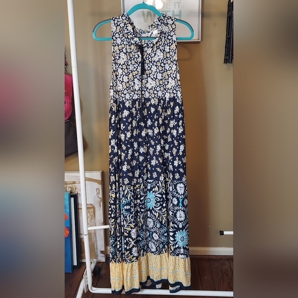 Kaktus Floral Maxi Dress - Size L - Picture 6 of 13